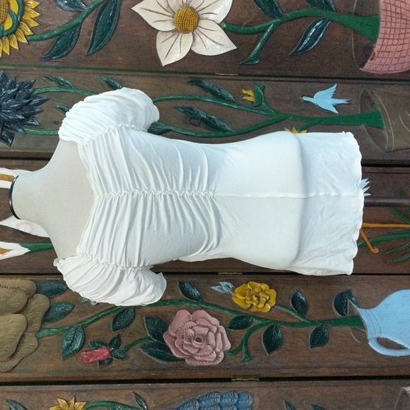 EUC Max Studio Cream Ruched Short Sleeve Top Size XS Bardot Hepburn Retro 50s - Picture 3 of 4